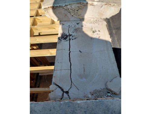 Case Study: Defects Survey – Parapet Coping Failure